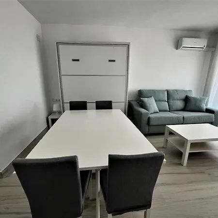 Ver853 - Estudio Con Terraza Vistas Al Mar, Piscina, Playa, Centro